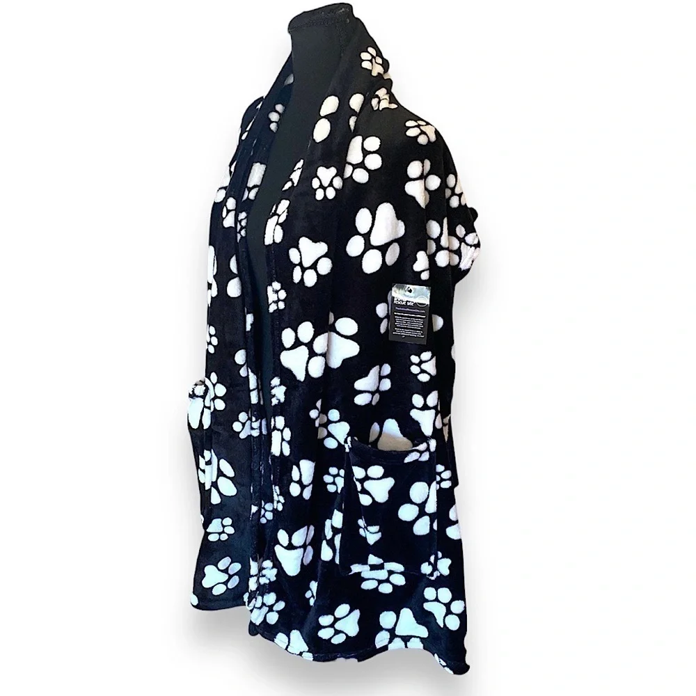 Animal Rescue Site Pocket Shawl Super Cozy Fleece Black & White OS 74” N…